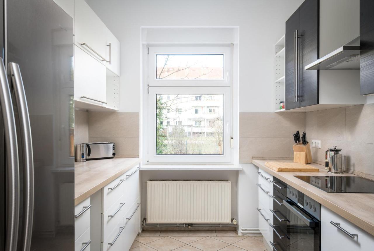 Appartement Ruhig Hell Wohnen Im Gruenen In Koepenick Fuesslaeufig Zum Wasser 25min Bis Flughafen Berlin
